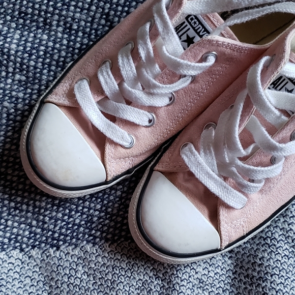 Pink Converse Chucks - Picture 4 of 7